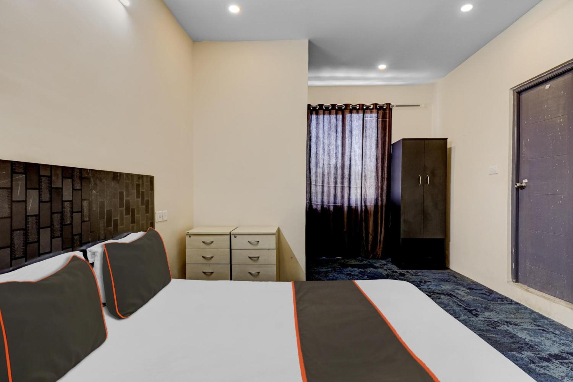 Hotel O Crescent Shine Bangalore Exteriör bild