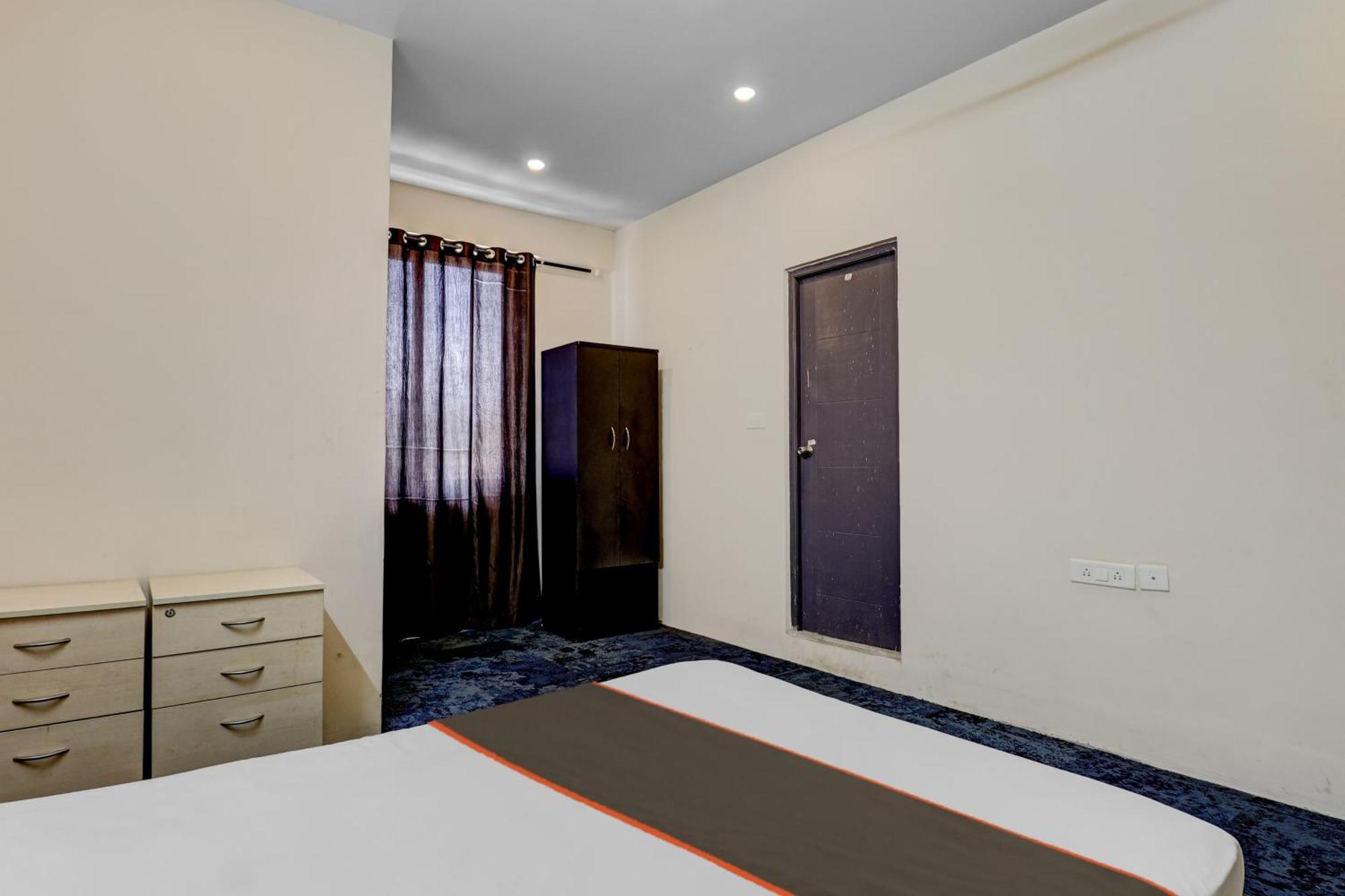 Hotel O Crescent Shine Bangalore Exteriör bild