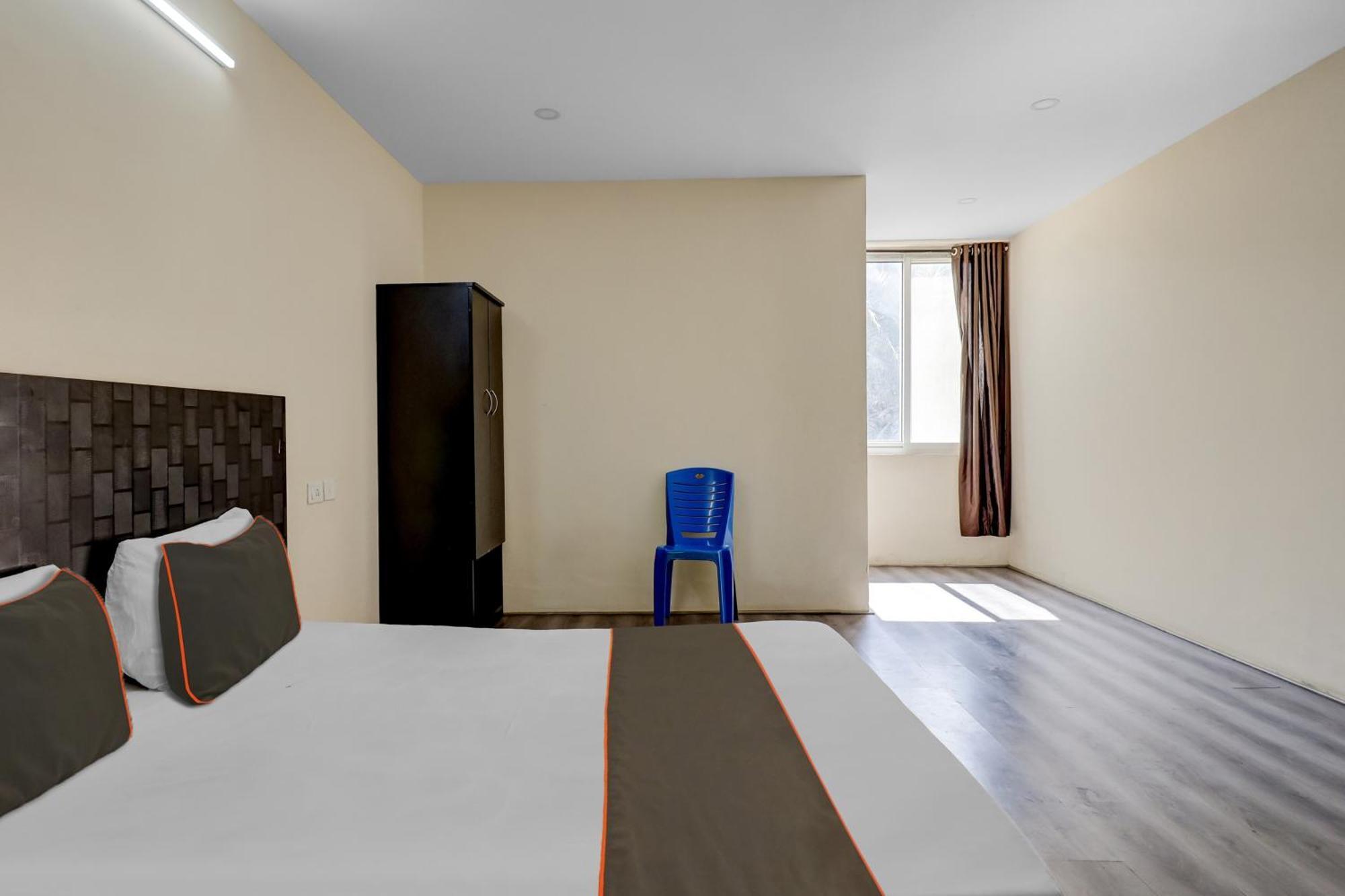 Hotel O Crescent Shine Bangalore Exteriör bild